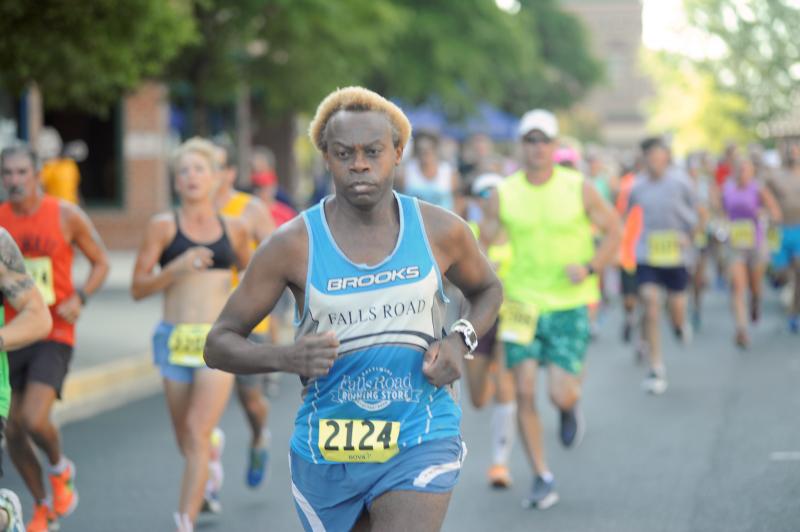 Duane Christy runs races every week, but he doesn’t have time to train. DAVE FREDERICK PHOTO